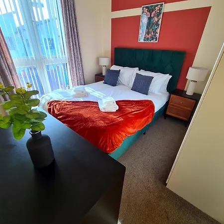 3 Bed House Etihad Stadium, Coop Live Private Parking With Optional Hot Tub Mánchester Exterior foto