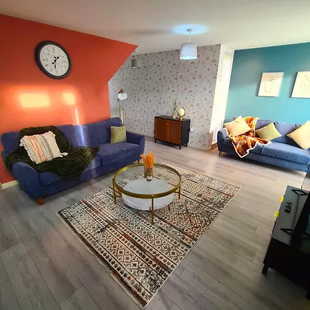 3 Bed House Etihad Stadium, Coop Live Private Parking With Optional Hot Tub Mánchester Exterior foto